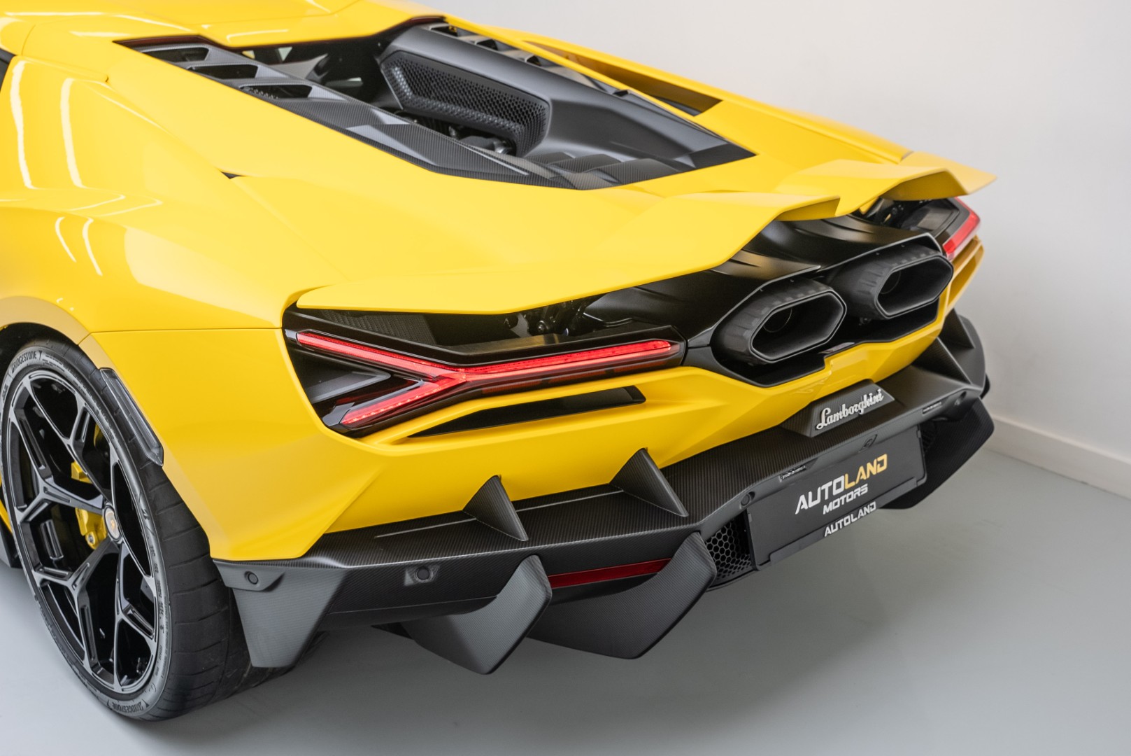 2025 LAMBORGHINI REVUELTO | GCC | MAIN DEALER WARRANTY AND SERVICE